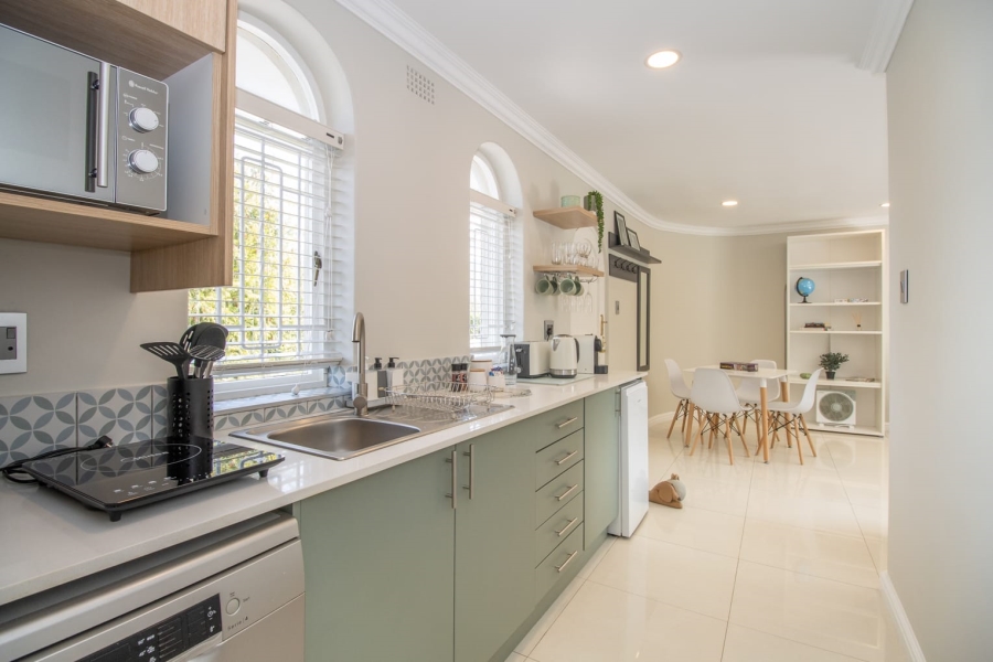 2 Bedroom Property for Sale in Belle Constantia Western Cape